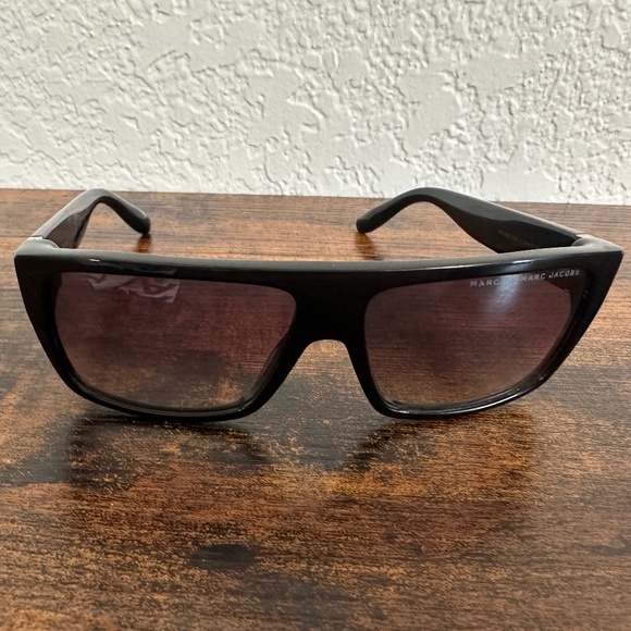 Marc by Marc Jacobs Sunglasses - Picture 2 of 6